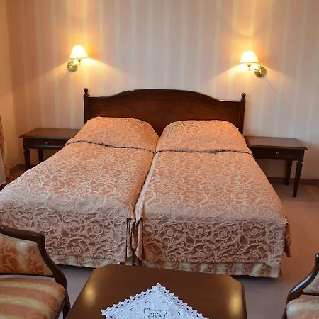 بيت ضيافة Rezydencja Zalewskich *