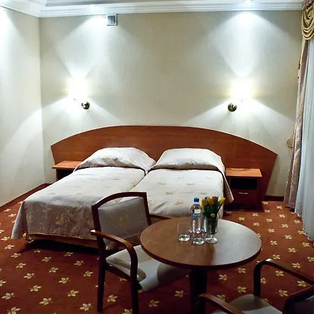 Guest house Rezydencja Zalewskich *